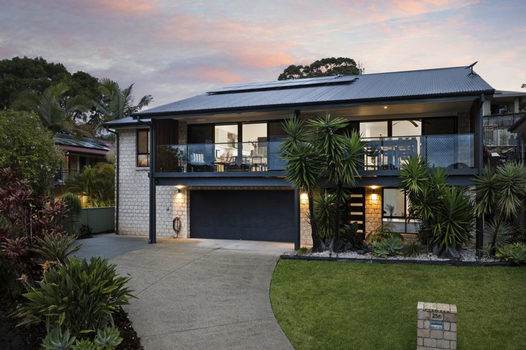 256 Darlington Dr, Banora Point, NSW 2486