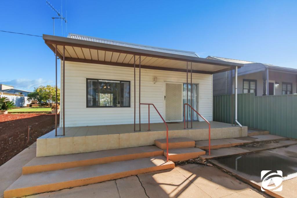 190 RYAN ST, BROKEN HILL, NSW 2880