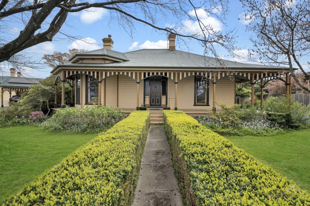 31 Tower Hill St, Deloraine, TAS 7304