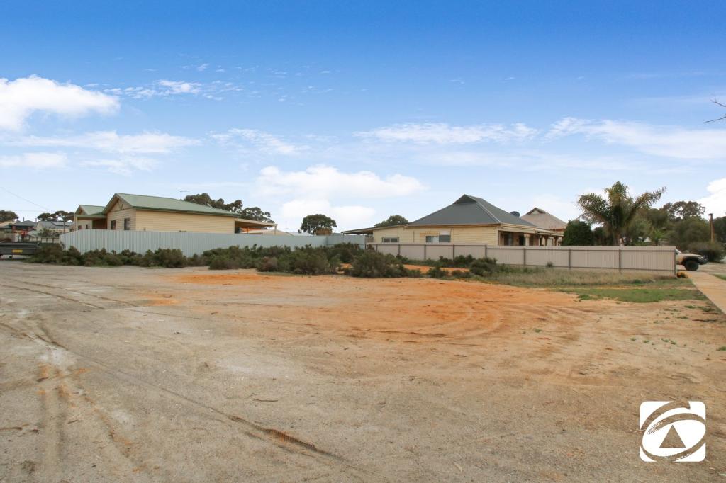 277 Warnock St, Broken Hill, NSW 2880