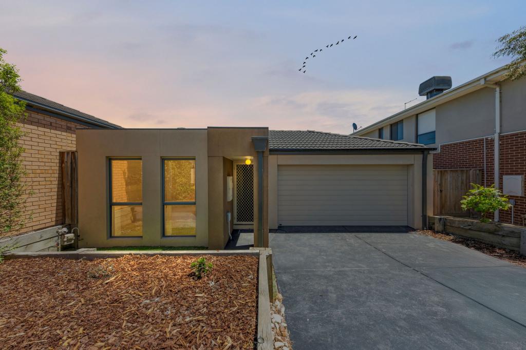 13 Herbert St, Pakenham, VIC 3810