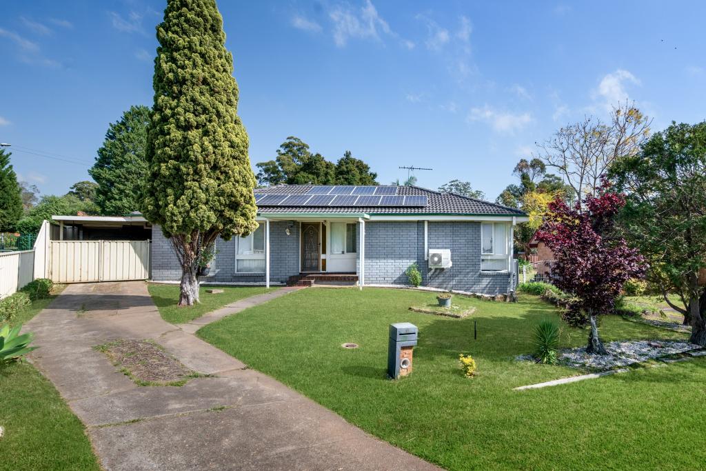 15 WEEMALA CRES, BRADBURY, NSW 2560