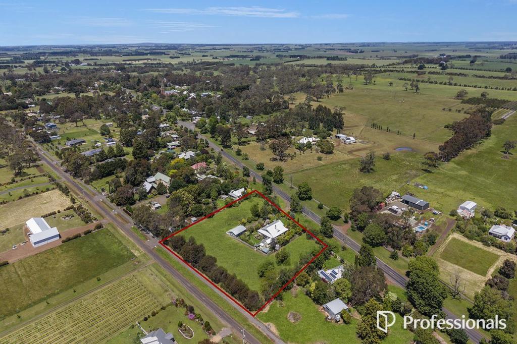 7950 Hamilton Hwy, Tarrington, VIC 3301