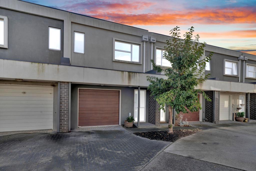 14 Chanticleer Dr, Mernda, VIC 3754