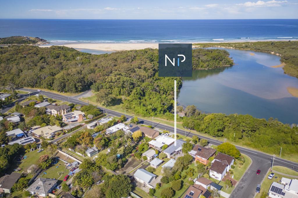 120 Lyons Rd, Sawtell, NSW 2452