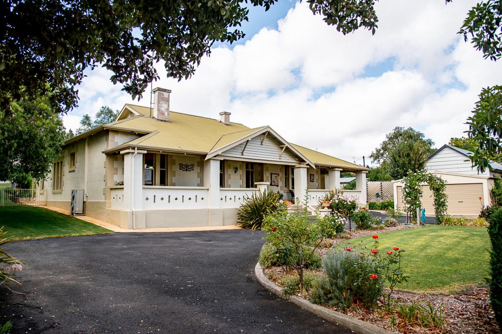 6 Robertson St, Naracoorte, SA 5271