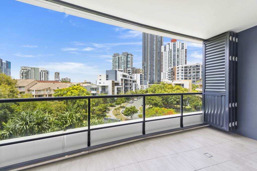 711/2 Aqua St, Southport, QLD 4215