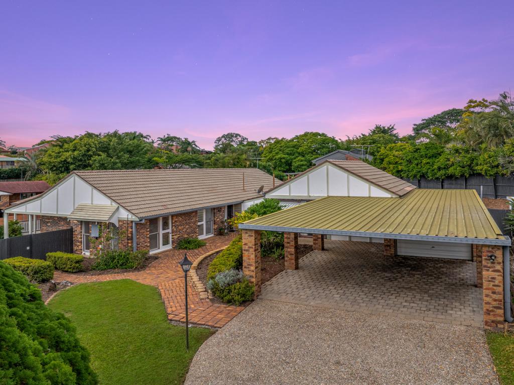 2 Archer Ct, Mount Ommaney, QLD 4074