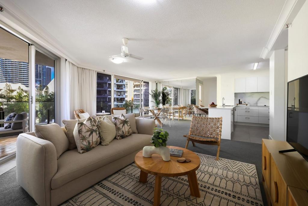 2e/1 Albert Ave, Broadbeach, QLD 4218