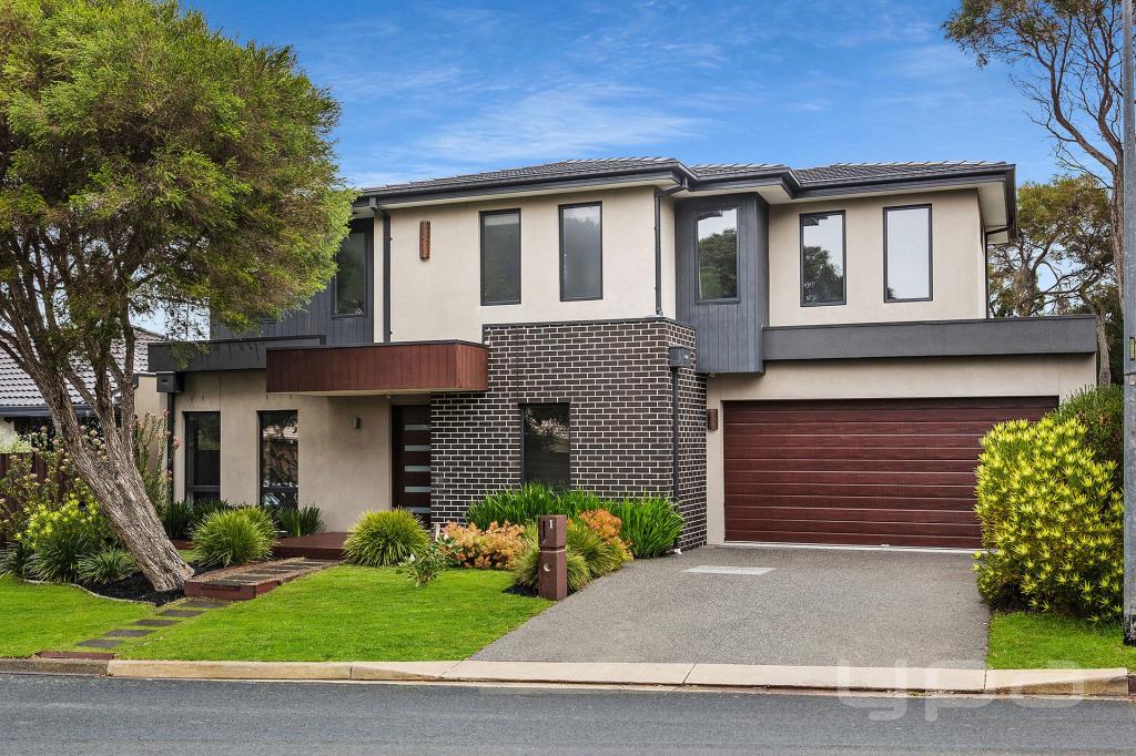 1 Meribah Cl, Mornington, VIC 3931