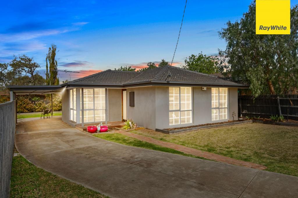 3 Morshead St, Melton South, VIC 3338