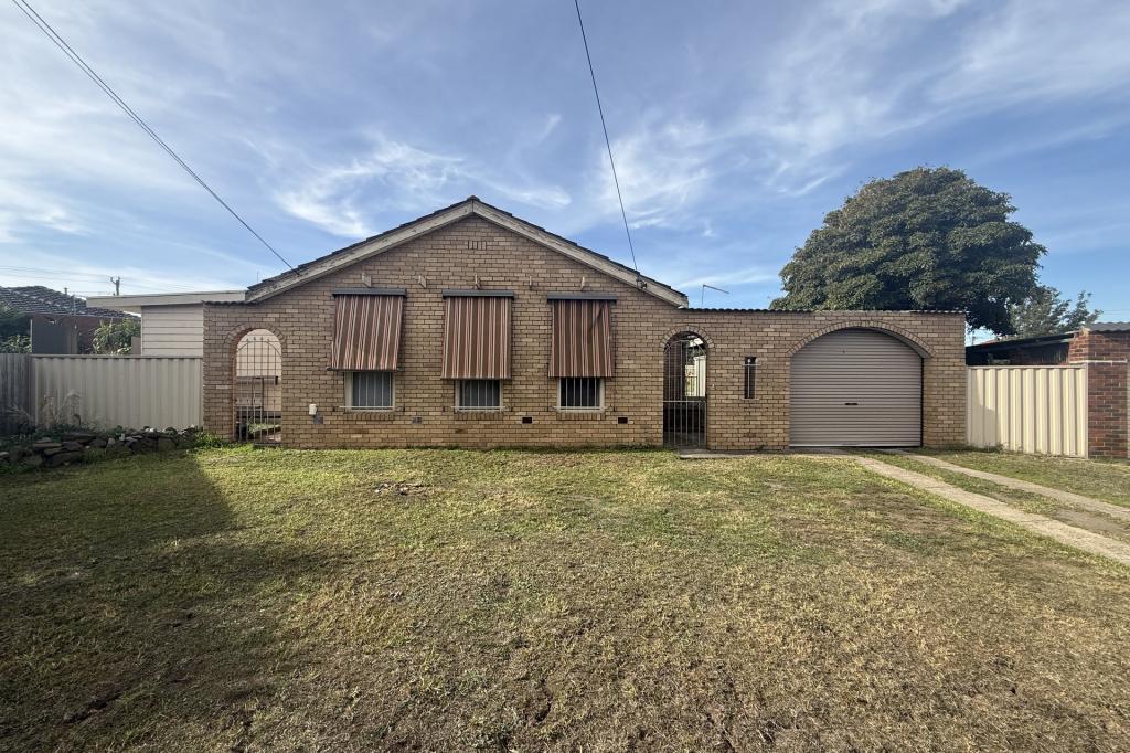 8 Garry Ct, Kings Park, VIC 3021