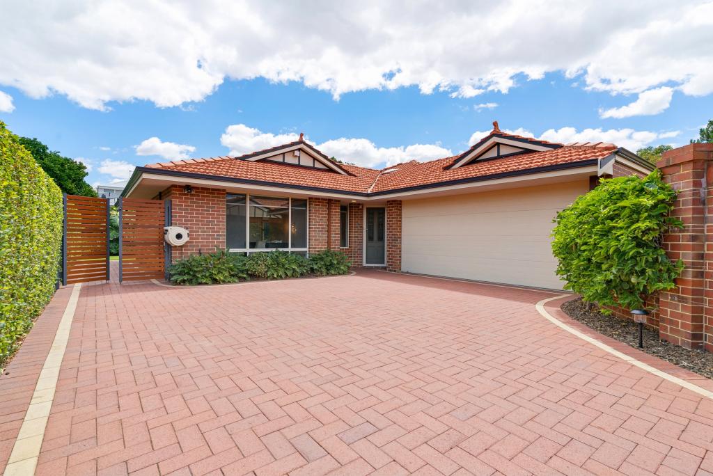 2/106 Monash Ave, Como, WA 6152