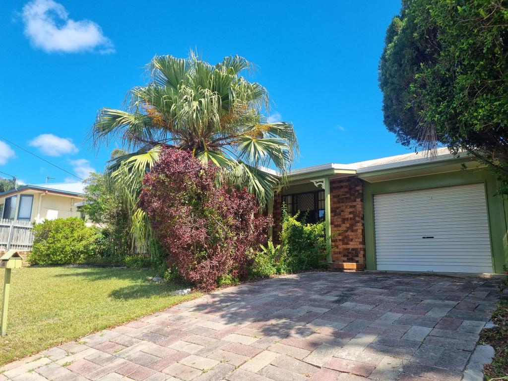 11 Swains Ct, Boyne Island, QLD 4680