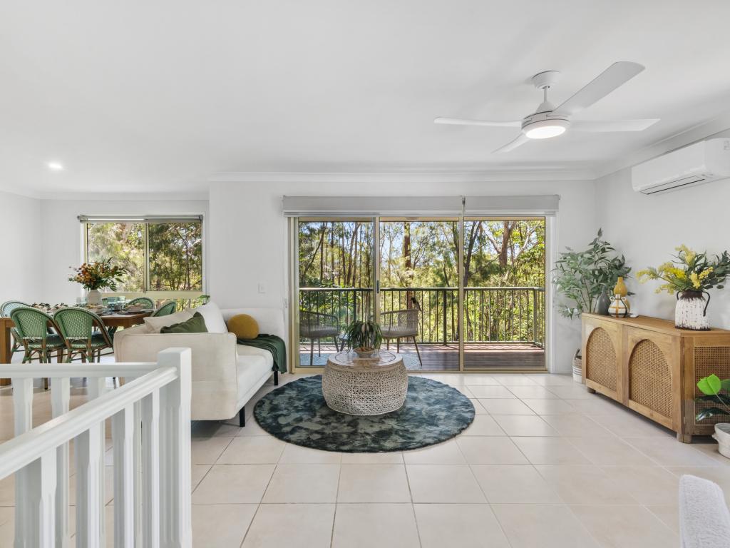 12/15 SIMPSONS RD, ELANORA, QLD 4221