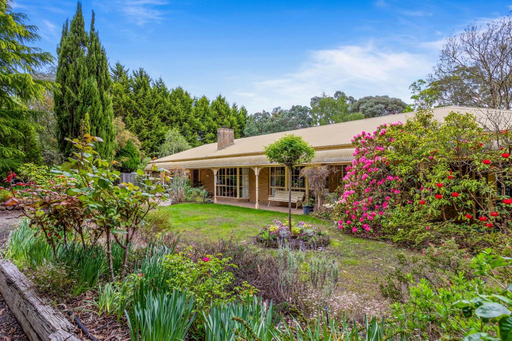 108 Fisken Rd, Mount Helen, VIC 3350