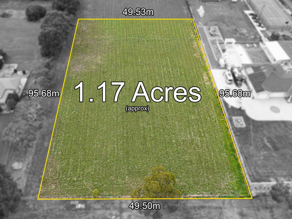 17 Pinehill Dr, Pakenham, VIC 3810