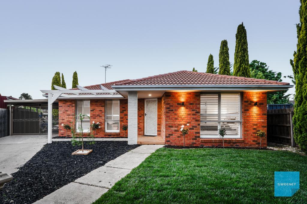 8 Carmel Ct, Sydenham, VIC 3037