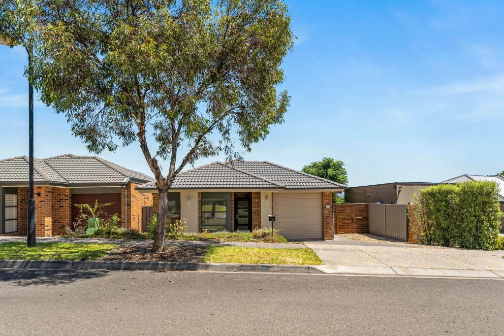 8 Robe St, Seaford Heights, SA 5169