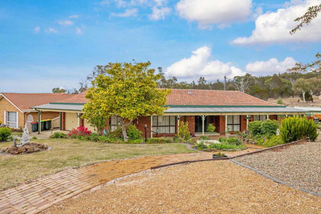 26 Tulong Ave, Cooma, NSW 2630