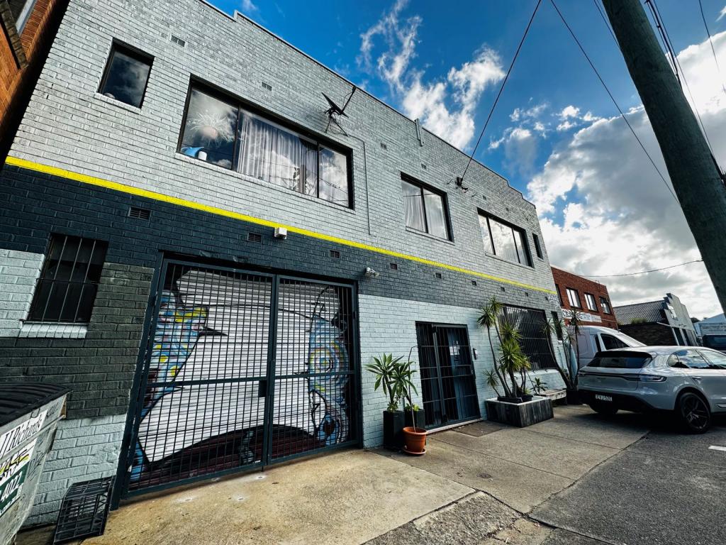 2 Brompton St, Marrickville, NSW 2204