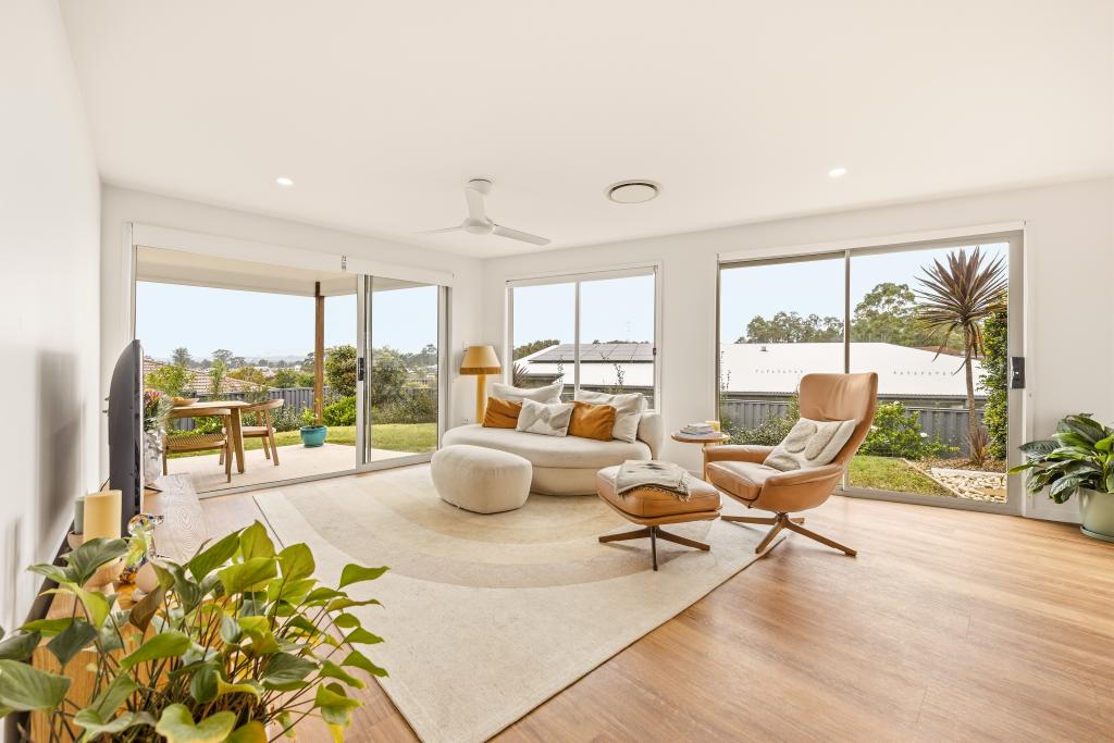 41B FURNESS RD, SOUTHSIDE, QLD 4570