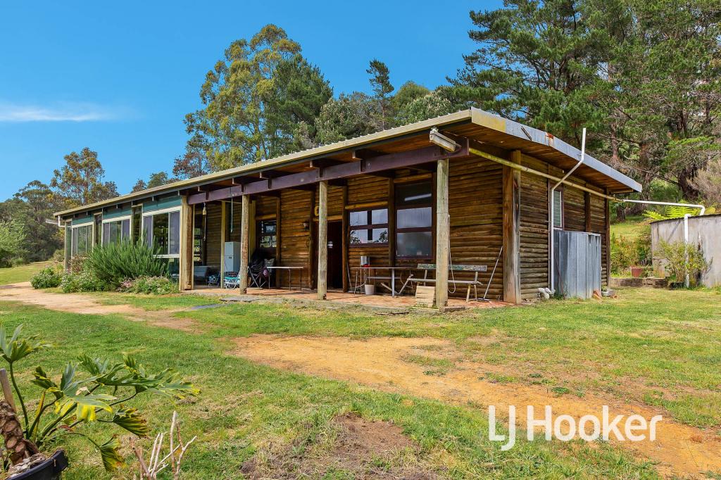 55 Crichton Rd, Gembrook, VIC 3783