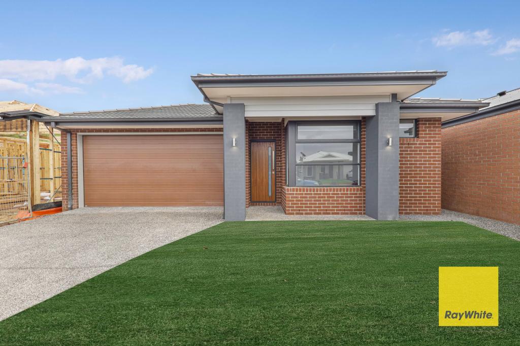 27 EQUESTRIAN ST, TARNEIT, VIC 3029