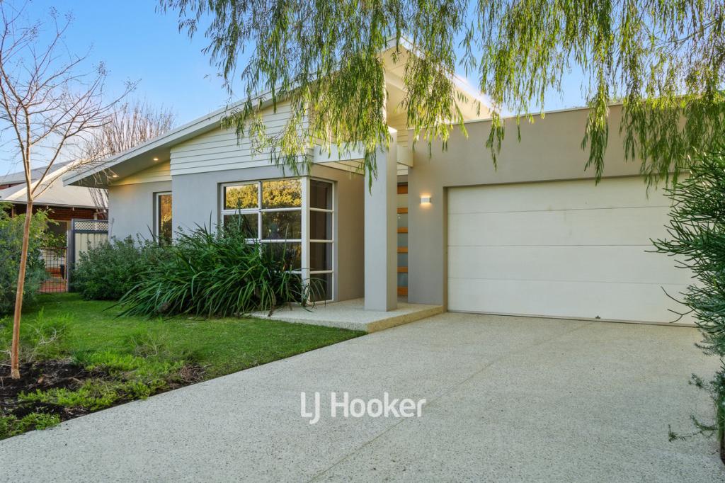 27 Knapton St, West Busselton, WA 6280