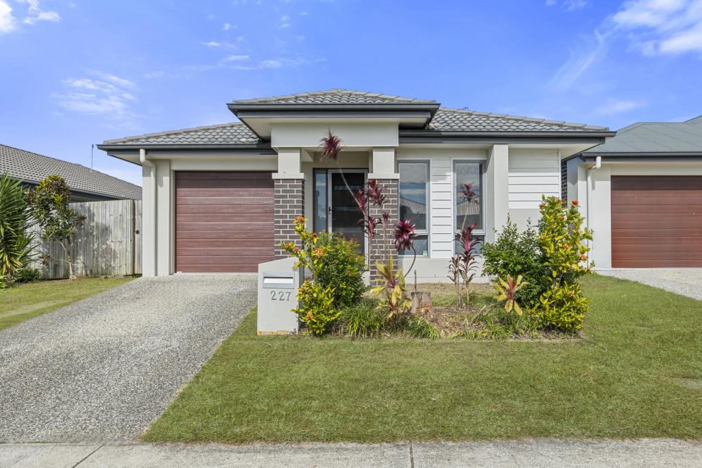 227 Darlington Dr, Yarrabilba, QLD 4207