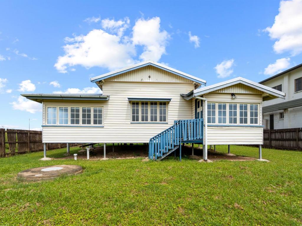 10 Euramo Rd, Euramo, QLD 4854