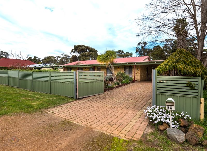 34 Williamson Ave, Narrikup, WA 6326