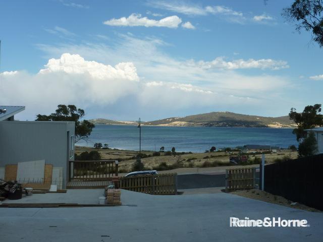 1/172 Tollard Dr, Rokeby, TAS 7019