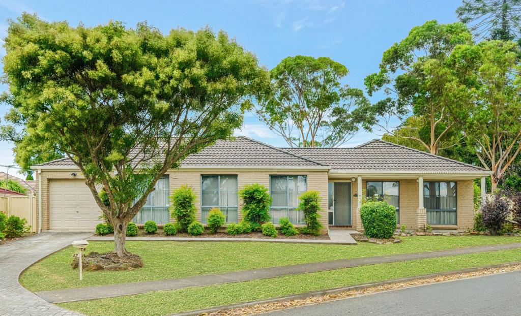 42 Horningsea Park Dr, Horningsea Park, NSW 2171