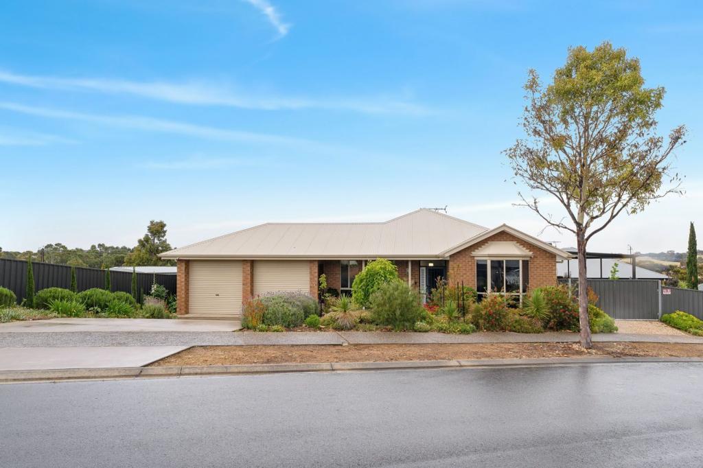 15 GLENALBYN CL, STRATHALBYN, SA 5255