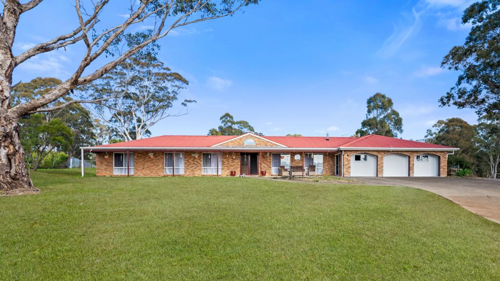 16 Greco Pl, Rosemeadow, NSW 2560