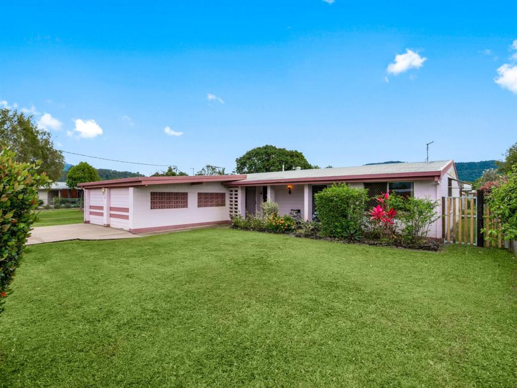 4 Satinay Cl, Manoora, QLD 4870