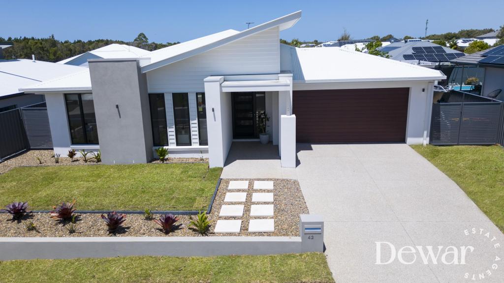 42 Bearberry St, Banksia Beach, QLD 4507