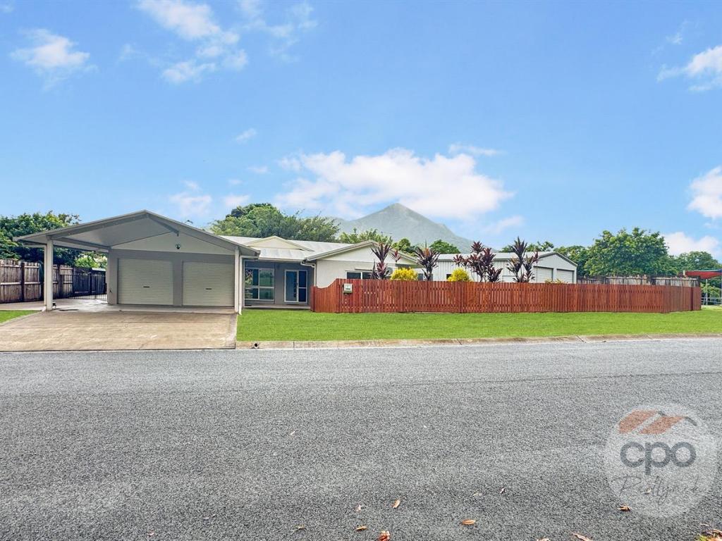 2 Elkhorn Cl, Redlynch, QLD 4870
