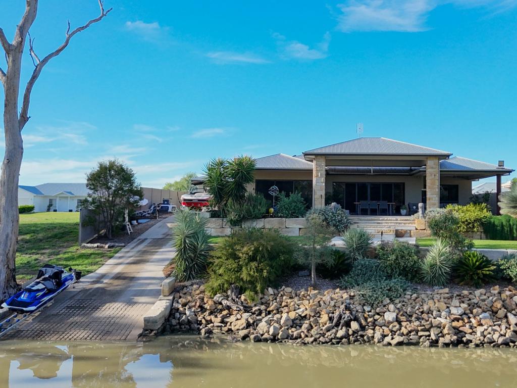 18 Malibu Dr, Goondiwindi, QLD 4390