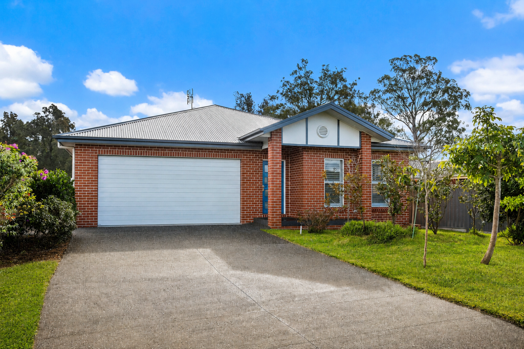 70 Brigadoon Cct, Oak Flats, NSW 2529