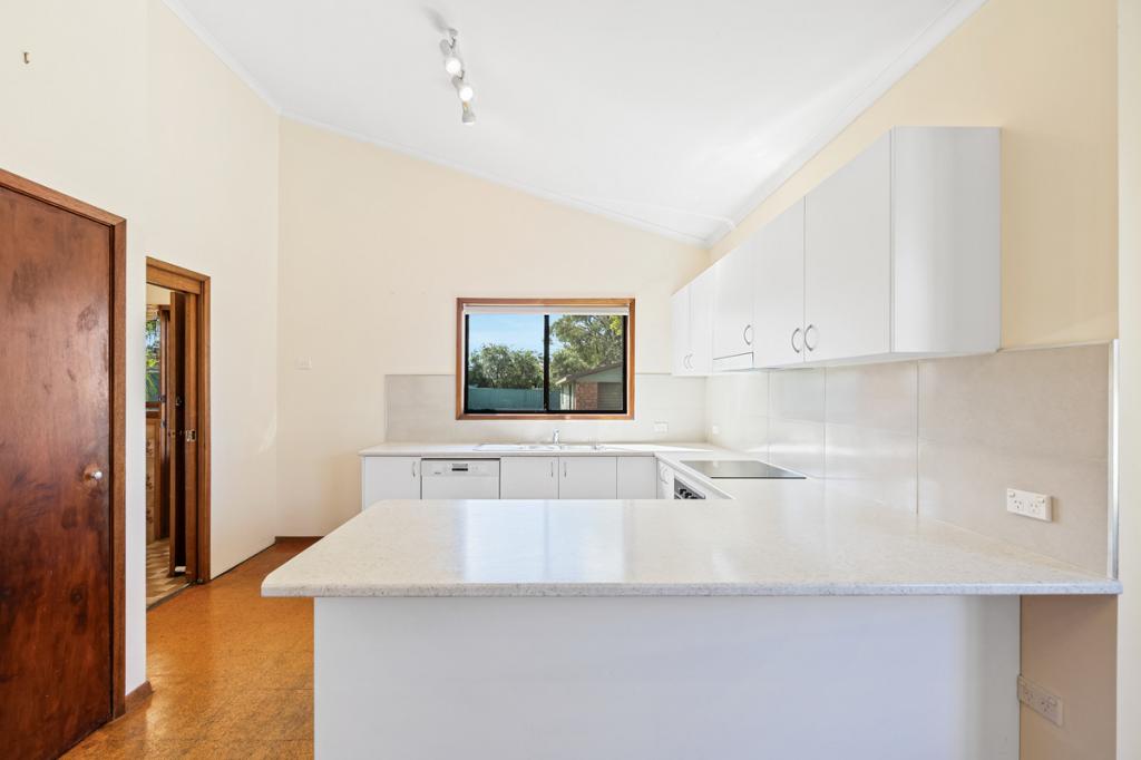 59 Moala Pde, Charmhaven, NSW 2263