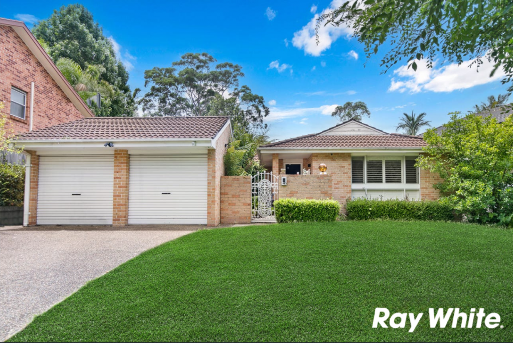 11 Torrens Pl, Cherrybrook, NSW 2126