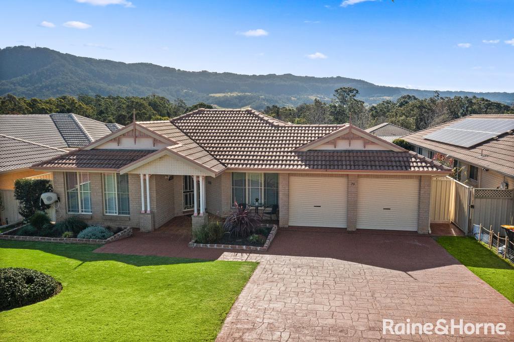 73 Sheraton Cct, Bomaderry, NSW 2541