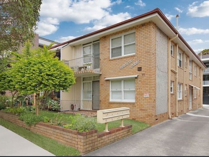 2/41 Macquarie Pl, Mortdale, NSW 2223