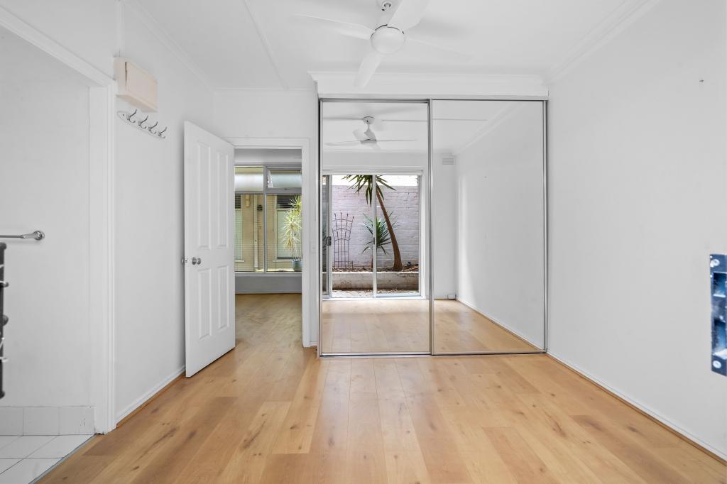111/363 Beaconsfield Pde, St Kilda West, VIC 3182