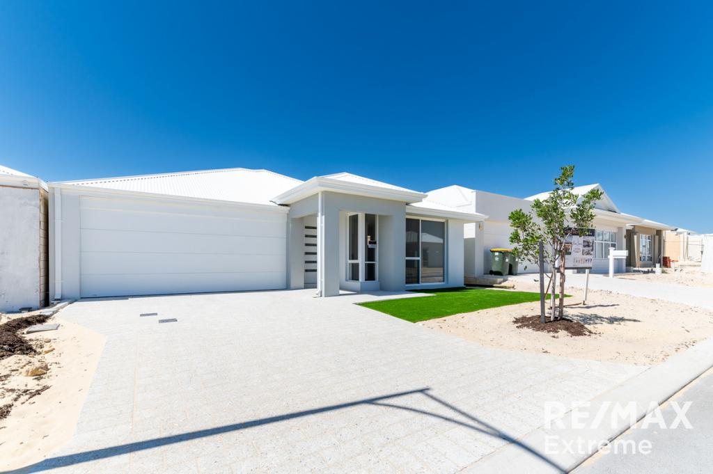 13 Junonia Way, Jindalee, WA 6036