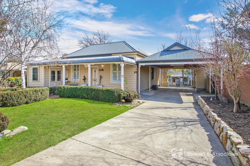 49 Last St, Beechworth, VIC 3747