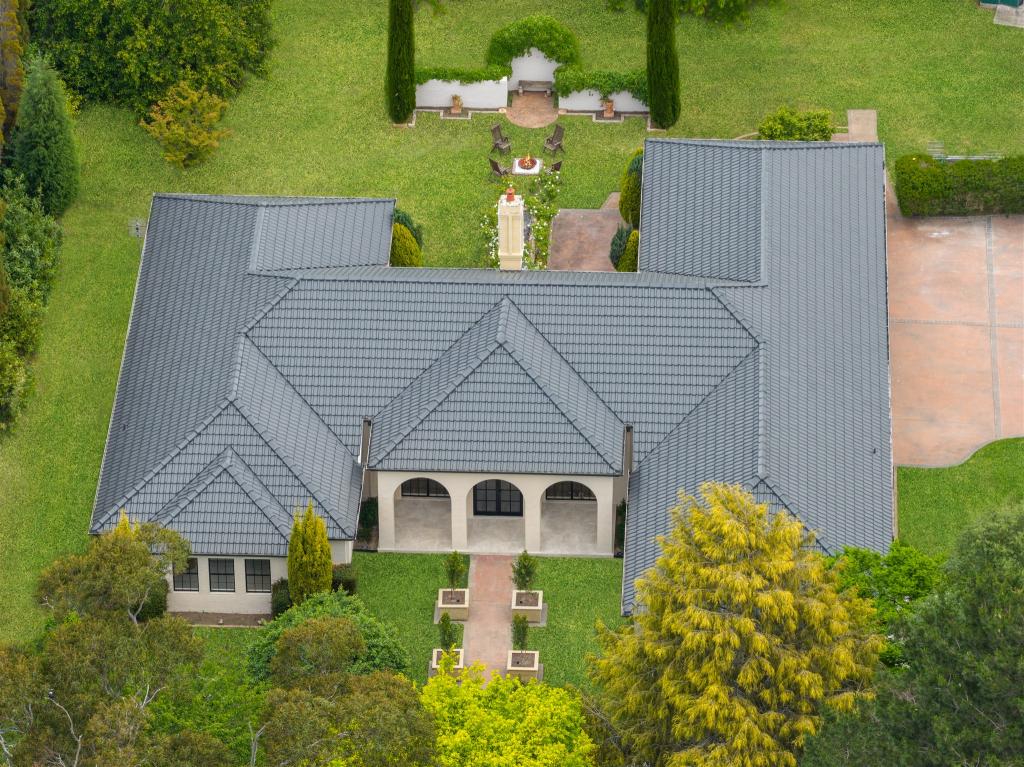 37 Osborne Rd, Burradoo, NSW 2576