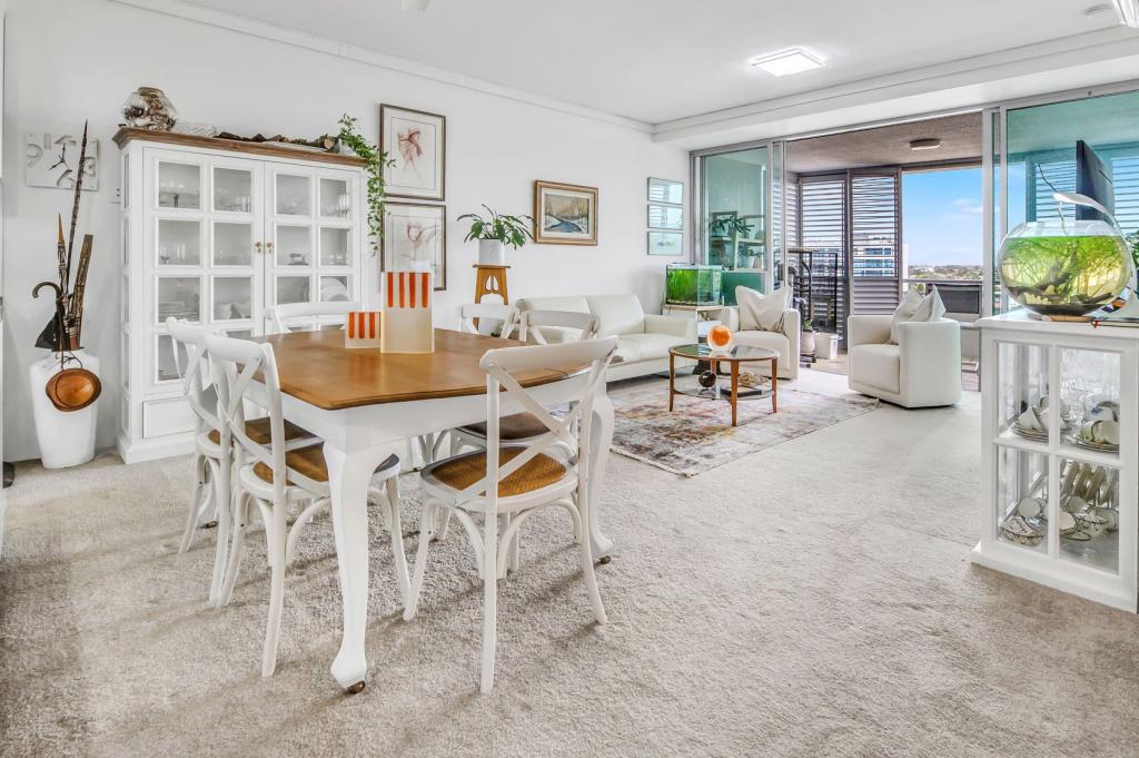 905/360 MARINE PDE, LABRADOR, QLD 4215